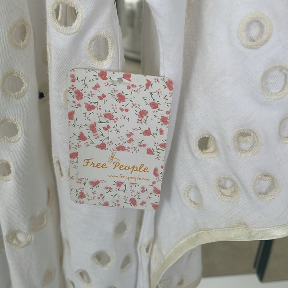 NWT FREE PEOPLE “HOLEY” TUNIC - Picture 5 of 7